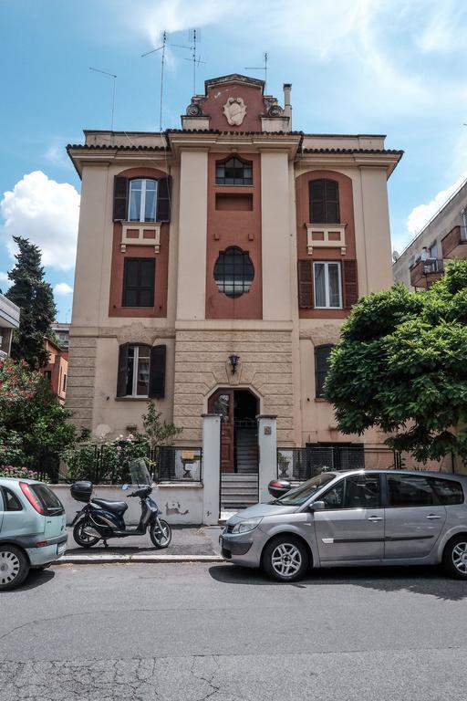 Villa Pamphili Classic Garden ローマ 部屋 写真